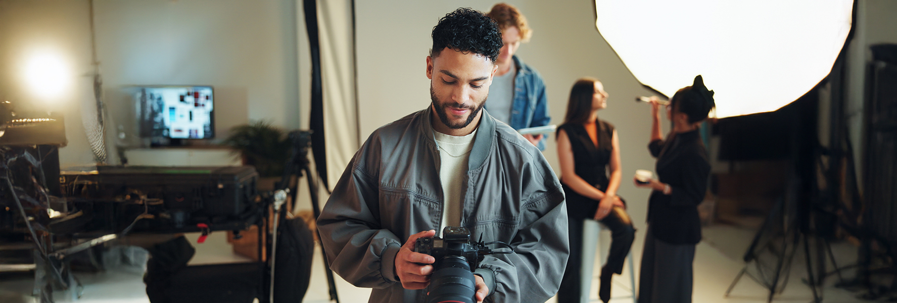 Cómo monetizar en Facebook: Guía práctica para generar ingresos en redes sociales.